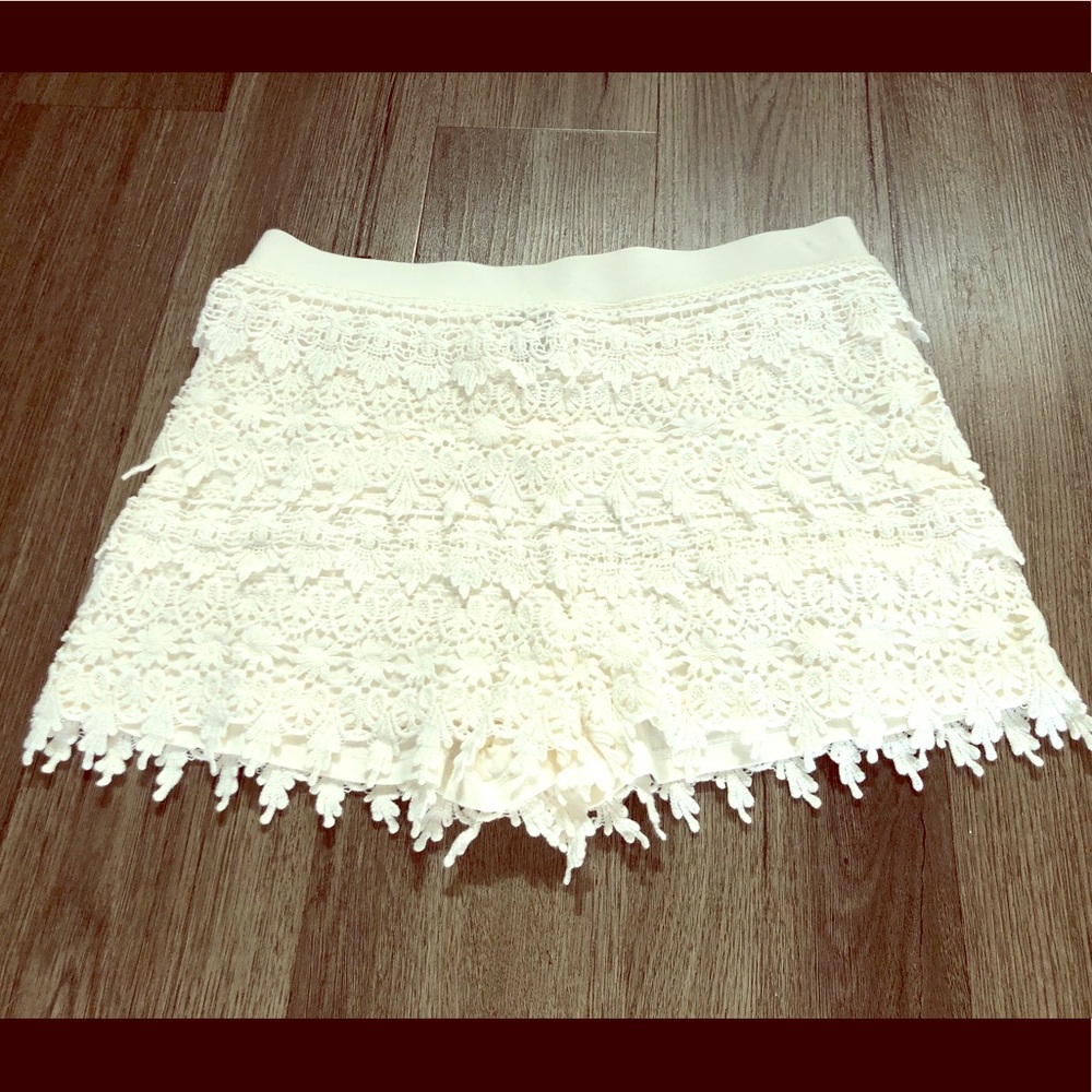 Express crochet shorts